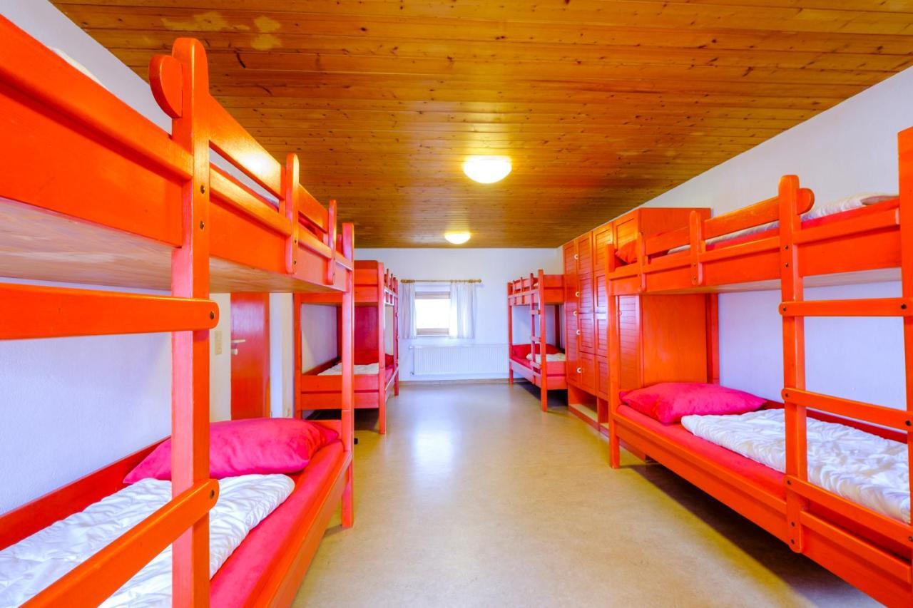 Djh Jugendherberge Pottenstein Luaran gambar